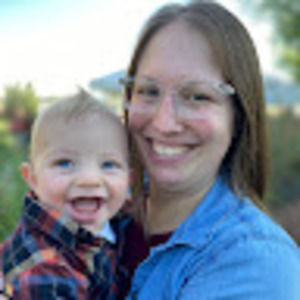 Meet your Posher, Carly